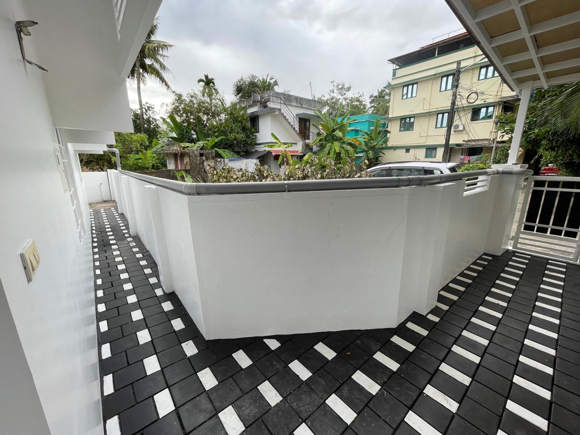 Dream Home Kochi Tripunithura エクステリア 写真